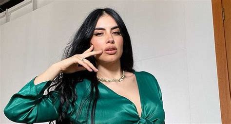 El top SoHo de fotos de Jessica Cediel mostrando de más en sus .